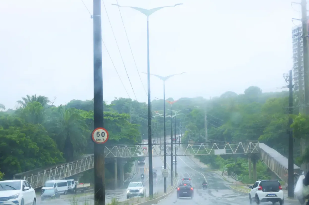 Inmet mantém alerta de chuvas intensas em João Pessoa e outras cidades Inmet mantém alerta de chuvas intensas em João Pessoa e outras cidades