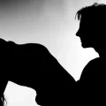 "CHARRETE": aprenda a posição sexual de penetração profunda e que favorece contato com o ponto G