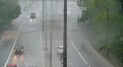 Meteorologia emite alerta de chuvas para quase 100 cidades da PB