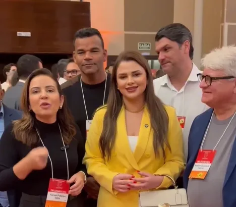Pollyanna Werton comanda comitiva paraibana no Congresso Nacional do PSB
