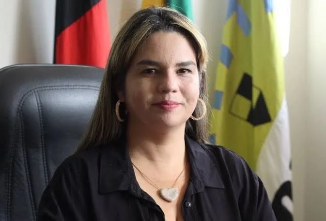 Prefeita do Conde é convocada para CPI do Vitrine Digital, que entra na reta final na Câmara de Conde Prefeita do Conde é convocada para CPI do Vitrine Digital, que entra na reta final na Câmara de Conde