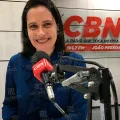MUDANÇA INESPERADA: Jornalista Carla Visani deixa a CBN João Pessoa
