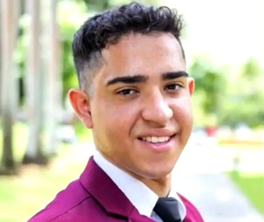 Jovem de 27 anos desaparece em João Pessoa após sair para um compromisso de trabalho no Tambiá Jovem de 27 anos desaparece em João Pessoa após sair para um compromisso de trabalho no Tambiá