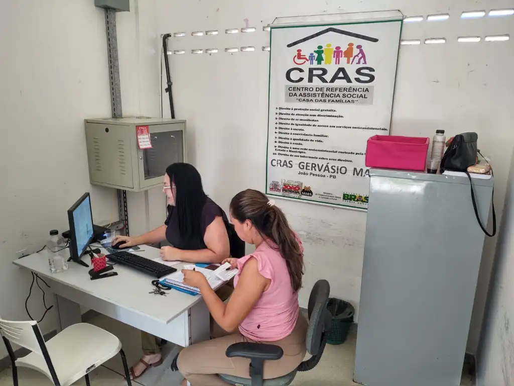 Prefeitura de João Pessoa oferece curso gratuito para profissionais e estudantes da Saúde Prefeitura de João Pessoa oferece curso gratuito para profissionais e estudantes da Saúde