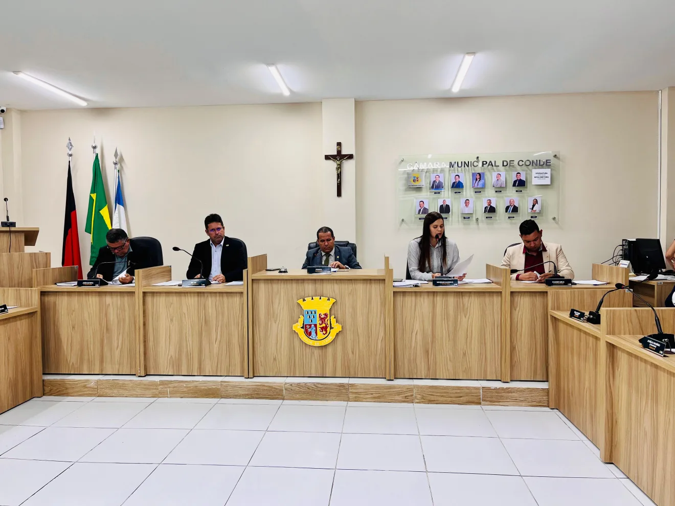 Câmara de Conde aprova envio de ofícios à Prefeitura e convoca gerente para prestar esclarecimentos sobre políticas públicas Câmara de Conde aprova envio de ofícios à Prefeitura e convoca gerente para prestar esclarecimentos sobre políticas públicas