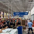 MBL ocupa hipermercado em JP e reivindica doação de cestas básicas no Dia das Mães
