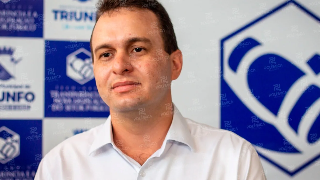 Espedito Filho (PSB), prefeito de Triunfo (PB). Espedito Filho (PSB), prefeito de Triunfo (PB).