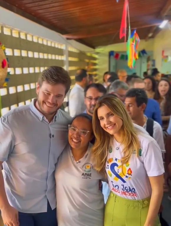 Durante o lançamento do Projeto “São João Acolhedor”, diretoria e alunos da APAE agradecem apoio de Juliana e Bruno: “Oportunidade ímpar”