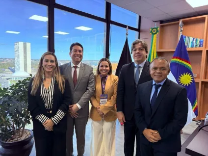 Em Brasília, Tacyana Leitão participa de evento e visita ministérios em busca de parcerias e investimentos para Bayeux