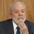Lula descarta desistência e diz que "só perde em 2026 para ele mesmo"