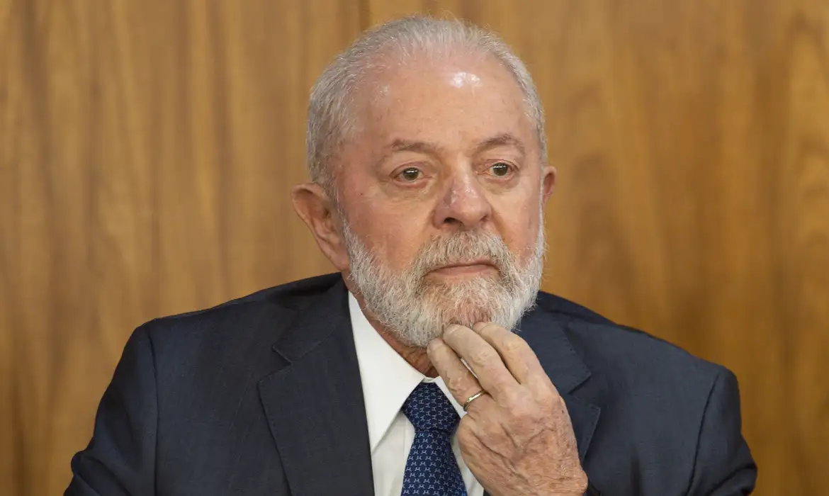 Lula descarta desistência e diz que "só perde em 2026 para ele mesmo"