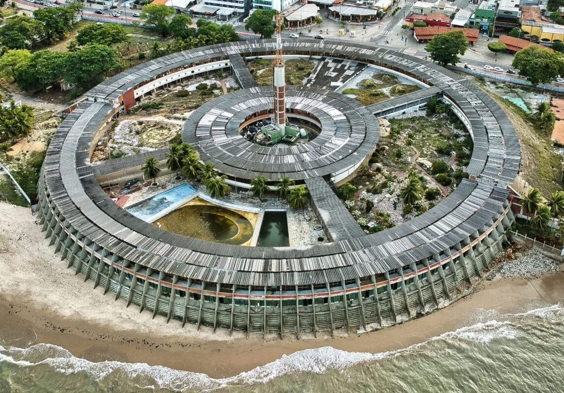 Grupo Ampar contesta decisão que deu ao A Gaspar propriedade do Hotel Tambaú e promete recorrer Grupo Ampar contesta decisão que deu ao A Gaspar propriedade do Hotel Tambaú e promete recorrer