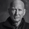 Morre Sebastião Salgado, um dos maiores nomes da fotografia mundial, aos 81 anos