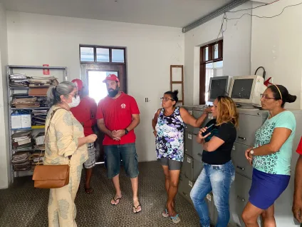 Comissão da Reitoria visita a Ocupação Nego Fuba. Divulgação: UFPB.