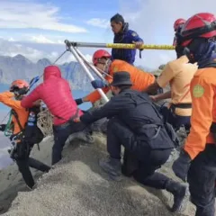 Alpinistas experientes se juntam a resgate de brasileira desaparecida em vulcão na Indonésia