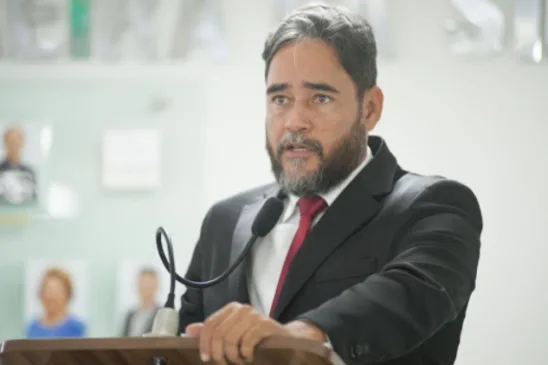 Câmara de Bayeux aprova projeto do presidente da Casa que inclui Cultura Oceânica nas escolas públicas do município