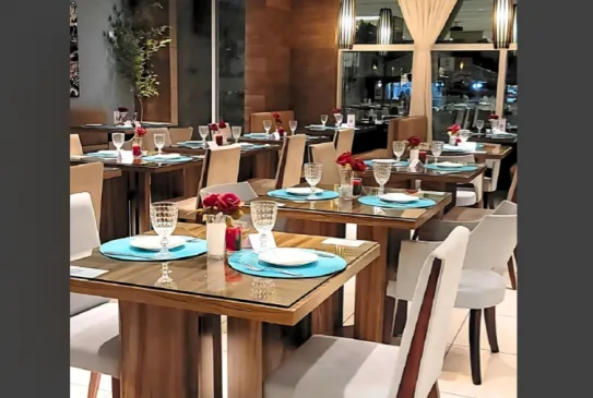 Namorados podem celebrar data em jantar romântico no Restaurante Tamarindo