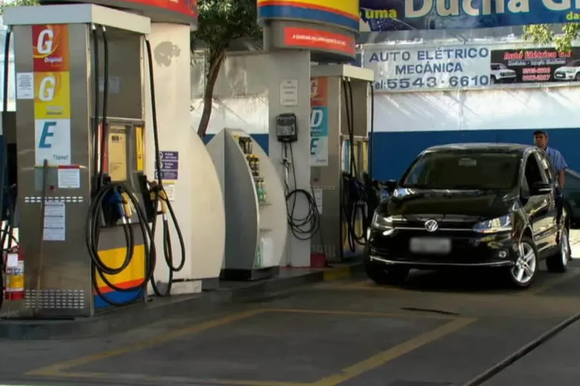 Preço da gasolina e do etanol cai em 63 postos de João Pessoa, aponta pesquisa Preço da gasolina e do etanol cai em 63 postos de João Pessoa, aponta pesquisa
