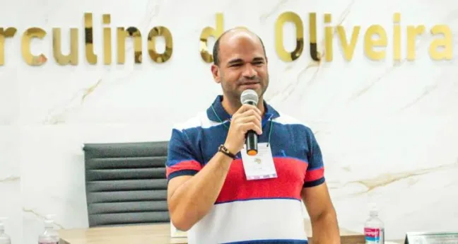 Prefeito de Sobrado é preso em flagrante por porte ilegal de arma e liberado após fiança