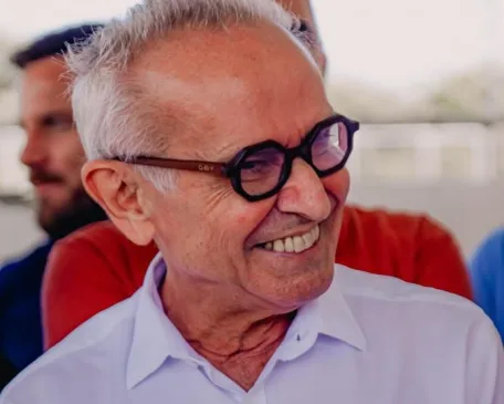 “Cavalo derruba touro”, diz Cícero em resposta a Romero Rodrigues