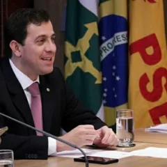 Comissão de Finanças aprova PL de Gervásio que garante jornada de 30 horas semanais para todos os assistentes sociais