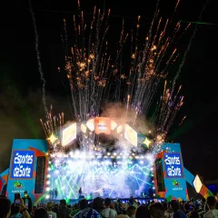 Véspera de feriado promete noite histórica no São João de Santa Rita; programação segue no dia de São João