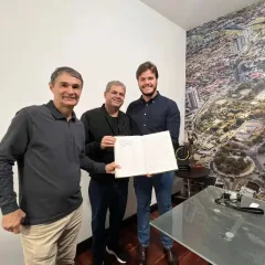 Bruno transmite cargo a Alcindor e embarca como único gestor do NE em missão oficial a Portugal