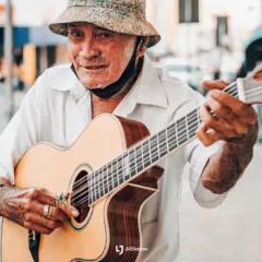Morre Biu do Violão, conhecido músico de rua de Campina Grande, aos 82 anos