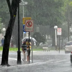 Inmet emite dois alertas de chuva para João Pessoa e cidades do Litoral Norte da PB