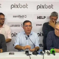Sob pressão e com clube endividado, Artur Bolinha adia saída do Treze e denuncia clima hostil: “clube inviável”