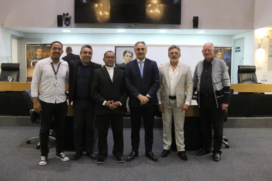 Propositura de Luciano Cartaxo, ALPB realiza sessão especial para exibição do filme Caminho de Cedro, que resgata a história do Padre Ibiapina e fortalece o turismo religioso no Estado