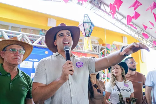 Em Cabaceiras, vice-governador Lucas Ribeiro participa da Festa do Bode Rei e destaca investimentos para fortalecer o turismo na região