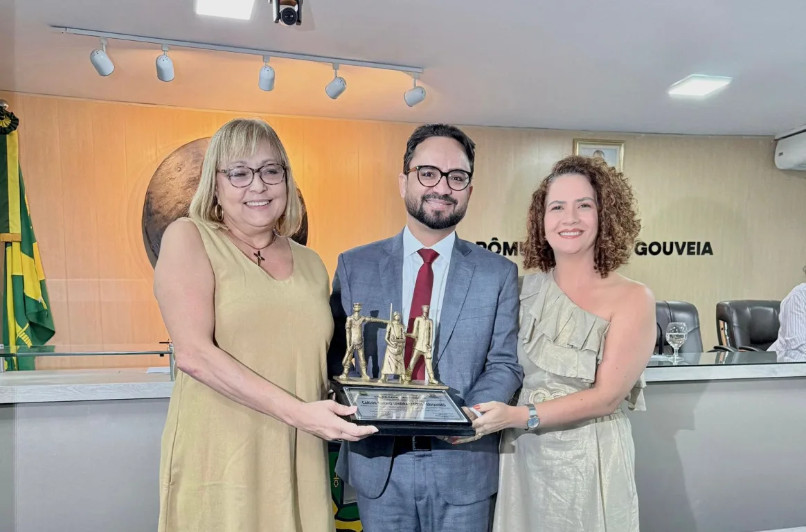 Tibério Limeira recebe título de Cidadania Campinense: ‘Honrado e agradecido’