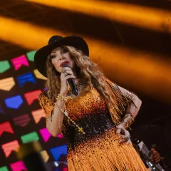 Cuité encerra programação do São João com Elba Ramalho e consagra-se como maior do Curimataú