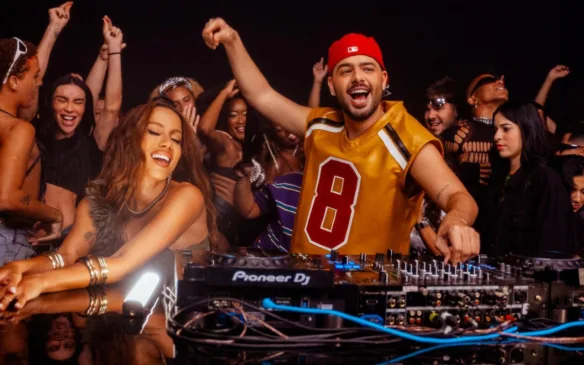 Anitta e Pedro Sampaio farão show surpresa no São João de Campina Grande