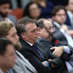 AO VIVO: Bolsonaro fica frente a frente com Moraes em depoimento