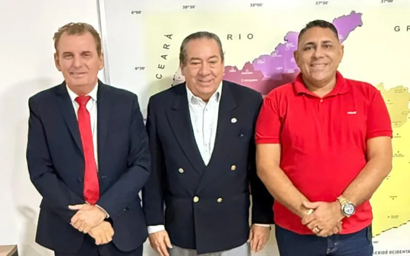 Deputado Chico Mendes e prefeito de Aparecida articulam demandas com governo estadual Deputado Chico Mendes e prefeito de Aparecida articulam demandas com governo estadual