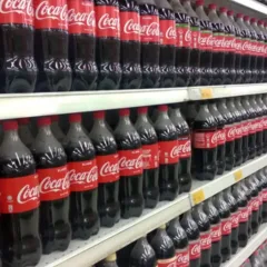 ALERTA: Ministério suspende produção em fábrica da Coca-Cola no Ceará após suspeita de contaminação