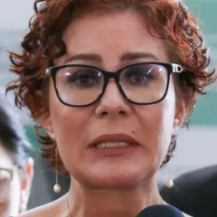 Após condenação, Carla Zambelli é procurada pela polícia italiana