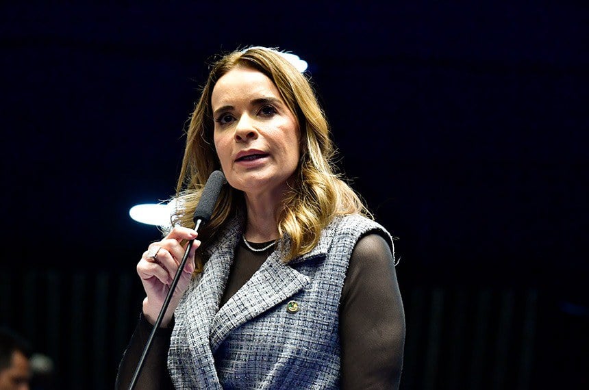 Daniella Ribeiro pode ser suplente ao Senado mesmo com filho na disputa ao Governo, diz ex-juiz do TRE-PB Daniella Ribeiro pode ser suplente ao Senado mesmo com filho na disputa ao Governo, diz ex-juiz do TRE-PB