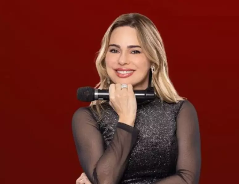 Rachel Sheherazade volta à TV apresentando programa na Record