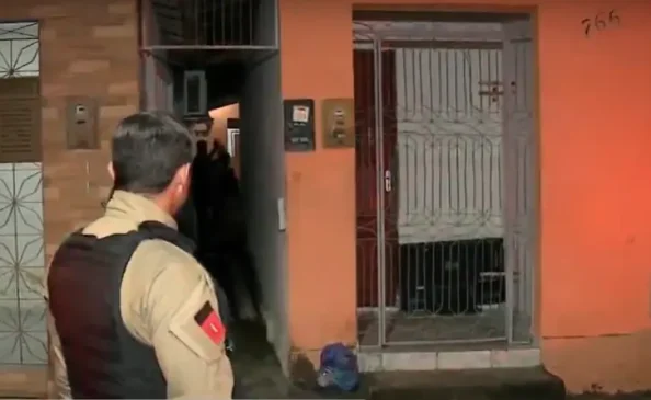 EXECUÇÃO: Homem é morto com mais de 10 tiros dentro de casa no Distrito Mecânico