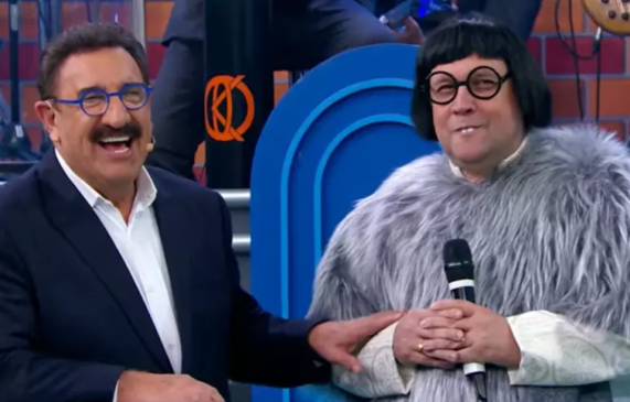 Deputado estadual processa Ratinho por homofobia durante programa ao vivo