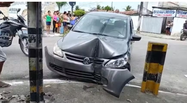SUSTO: Senhora de 85 anos é atropelada por motorista idosa no Varjão SUSTO: Senhora de 85 anos é atropelada por motorista idosa no Varjão