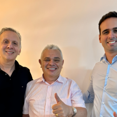 Prefeito de Alhandra oficializa apoio a Lucas e Aguinaldo Ribeiro