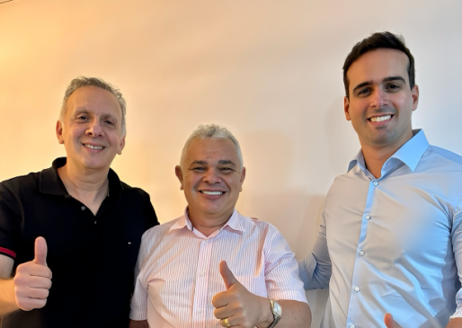 Prefeito de Alhandra oficializa apoio a Lucas e Aguinaldo Ribeiro