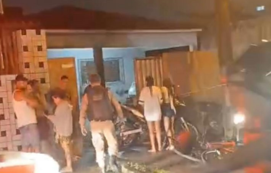 VIOLÊNCIA: Adolescente é morto a tiros ao sair da casa da namorada no bairro dos Funcionários