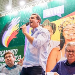 Paraíba vive seu melhor momento porque escuta seu povo”, defende Lucas Ribeiro durante plenária do Orçamento Democrático em Sousa