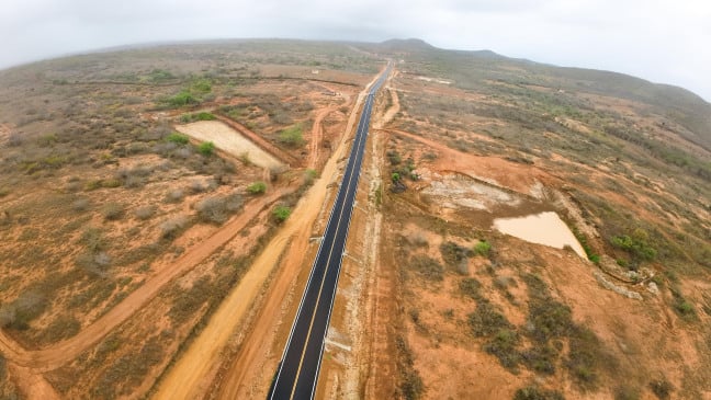 Governo do Estado entrega Estrada do Melo em Cuité; obra beneficia zona rural e fortalece economia local