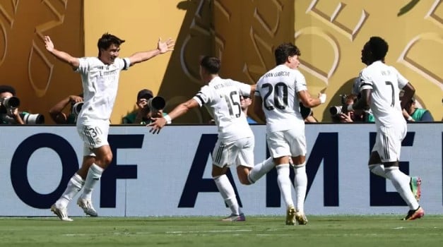 Real vence Dortmund com dupla de Garcías, golaço de Mbappé e milagre no fim